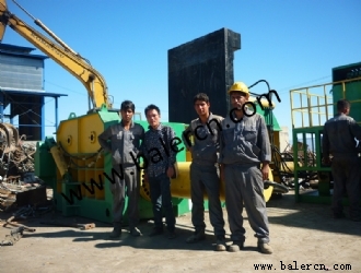 Hydraulic metal baler Y81-3150 using in Iran